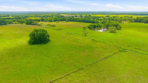 1439 Hcr 1432 Covington TX 76636