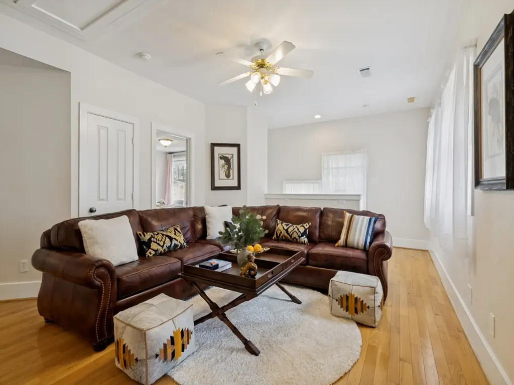 4947 Reiger Avenue Dallas TX 75214
