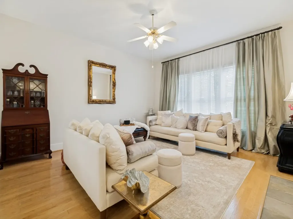 4947 Reiger Avenue Dallas TX 75214