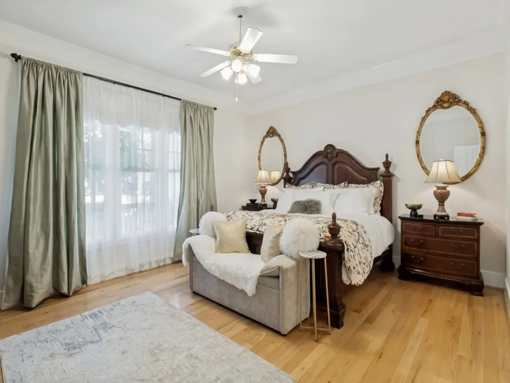 4947 Reiger Avenue Dallas TX 75214
