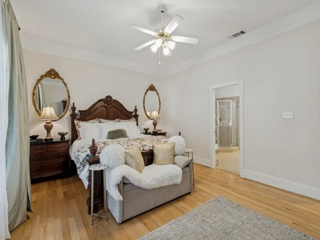 4947 Reiger Avenue Dallas TX 75214