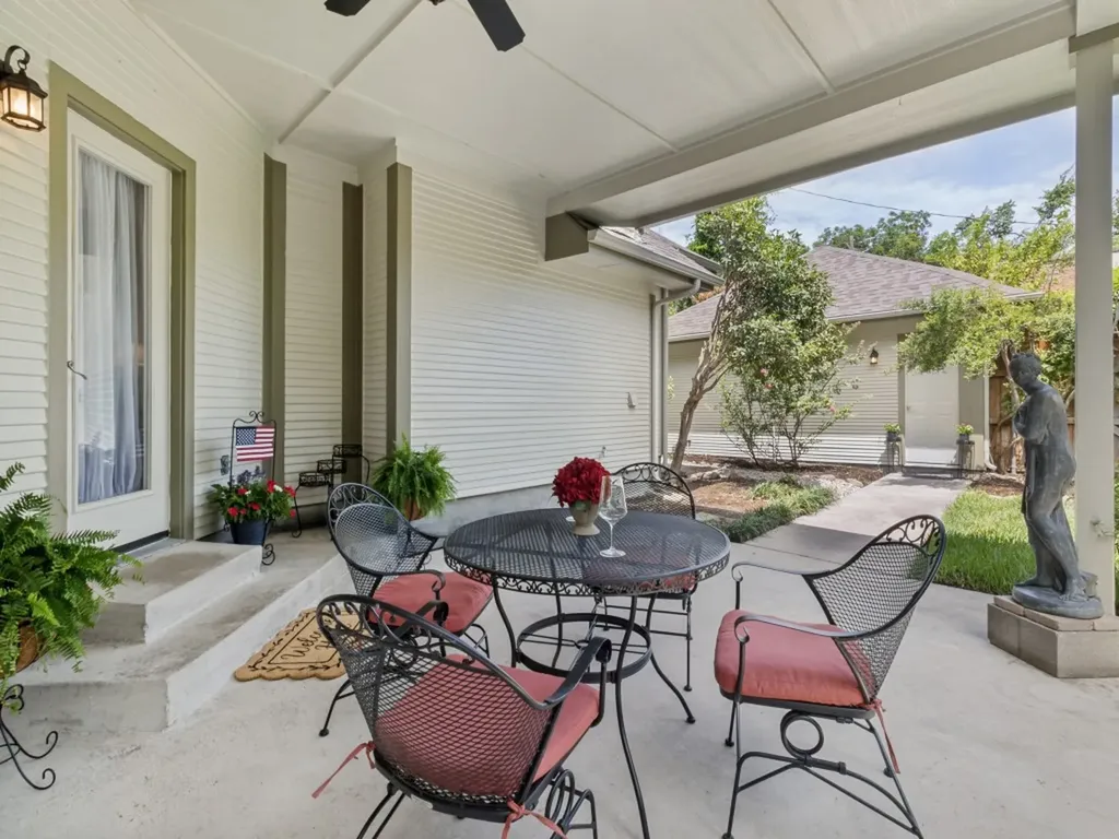 4947 Reiger Avenue Dallas TX 75214