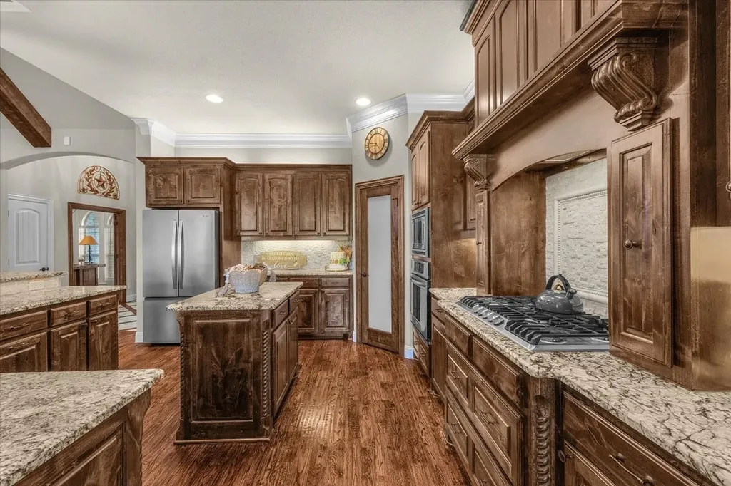 332 Antler Ridge Drive Azle TX 76020