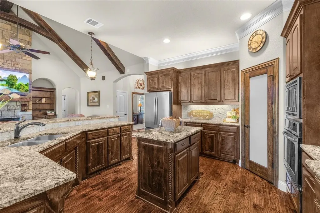 332 Antler Ridge Drive Azle TX 76020