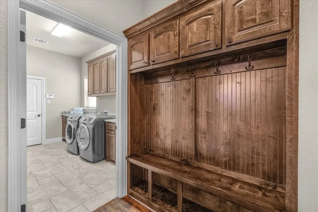 332 Antler Ridge Drive Azle TX 76020