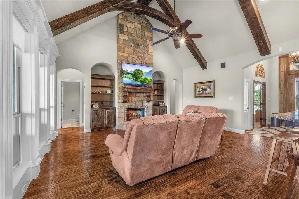 332 Antler Ridge Drive Azle TX 76020