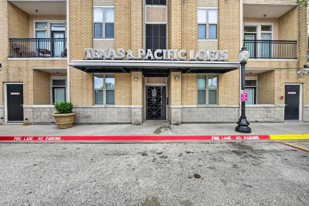201 W Lancaster Avenue Fort Worth TX 76102