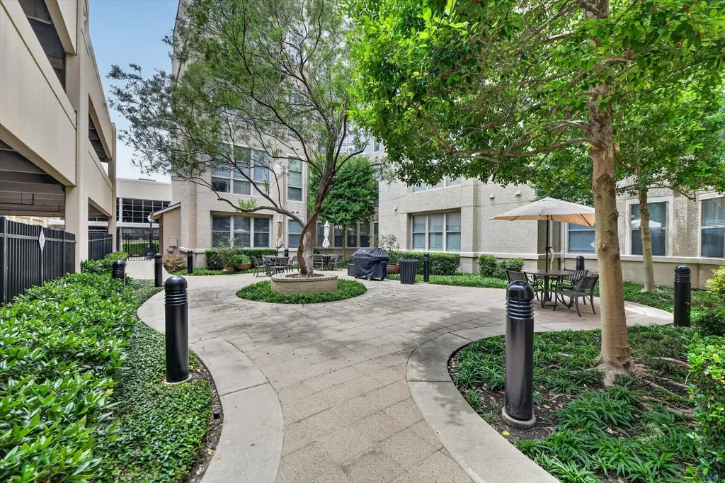 201 W Lancaster Avenue Fort Worth TX 76102