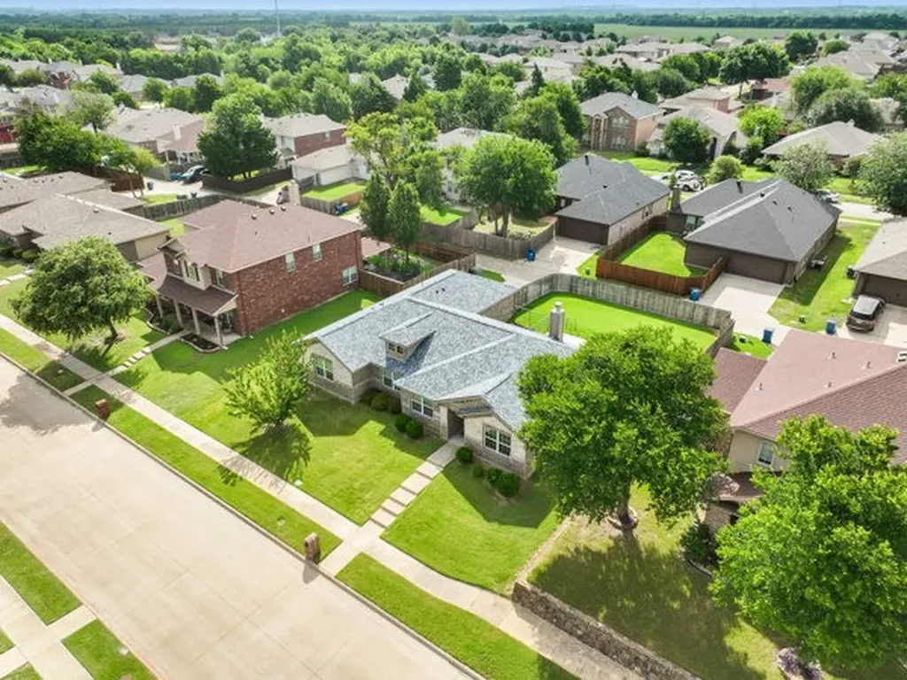 2131 Candace Drive Lancaster TX 75146