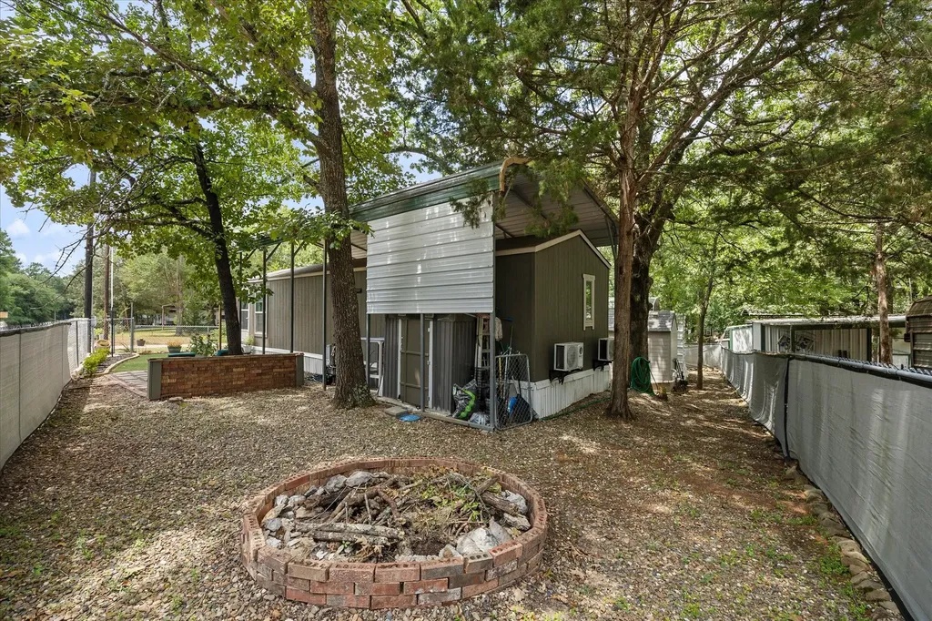 6435 N. Fm 17 Yantis TX 75497