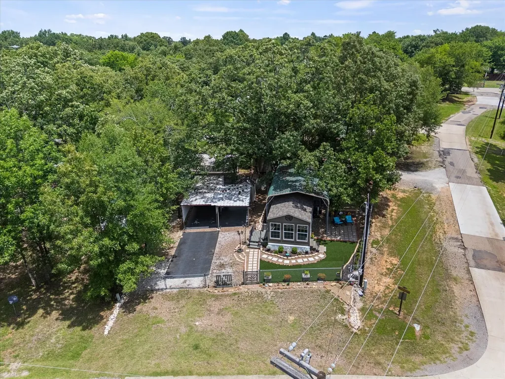 6435 N. Fm 17 Yantis TX 75497