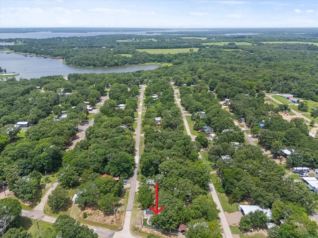 6435 N. Fm 17 Yantis TX 75497