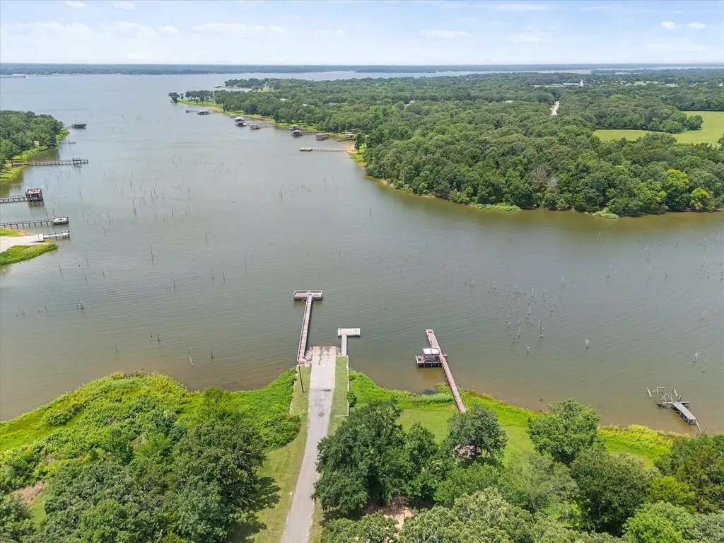 6435 N. Fm 17 Yantis TX 75497