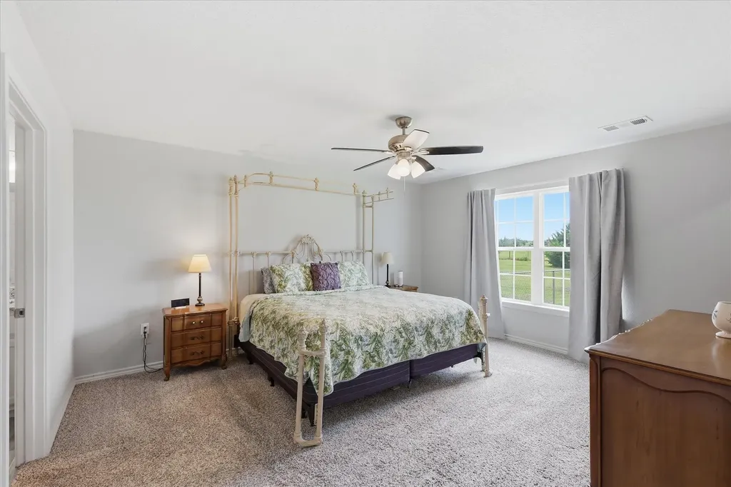 110 Highview Road Ennis TX 75119