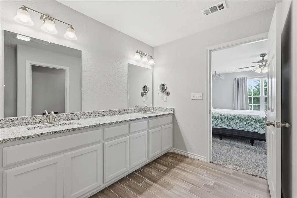 110 Highview Road Ennis TX 75119