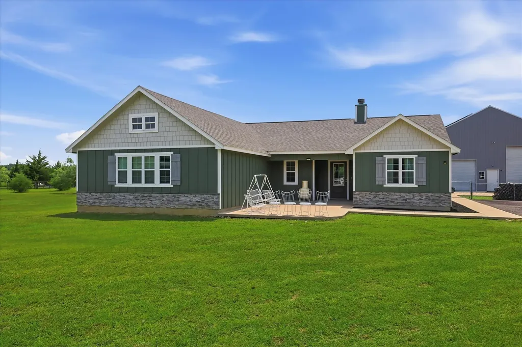 110 Highview Road Ennis TX 75119