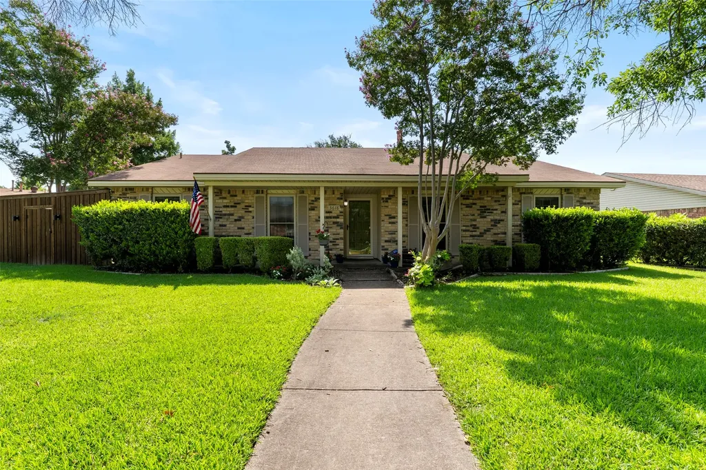 3618 Arbor Trail Garland TX 75043