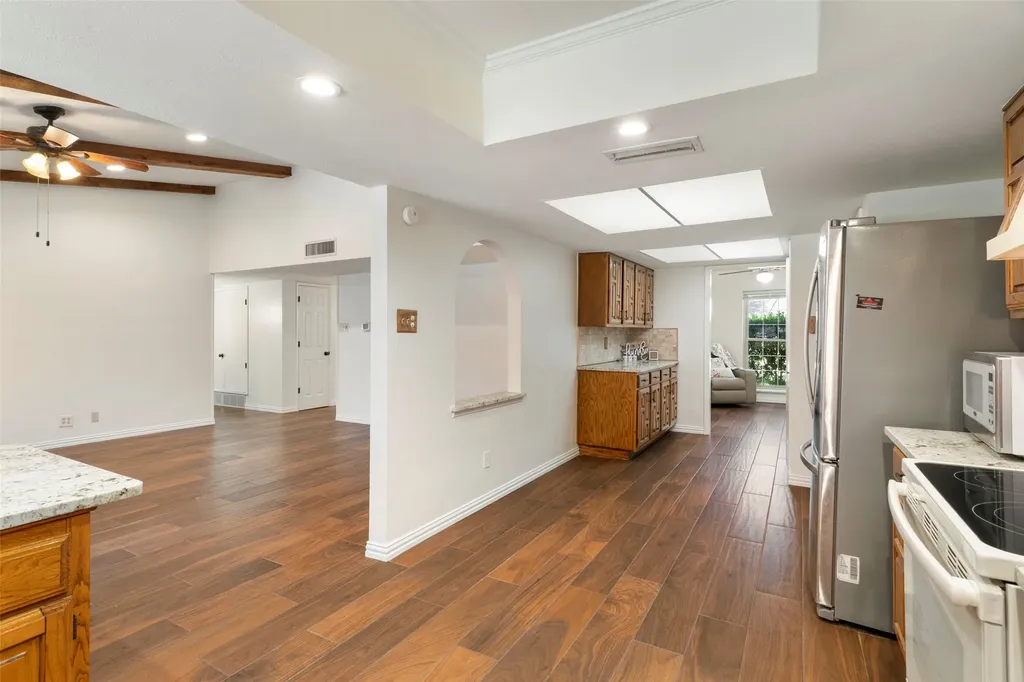 3618 Arbor Trail Garland TX 75043