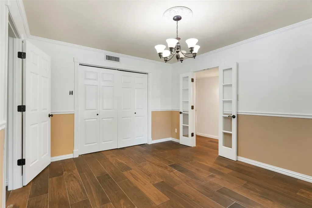 3618 Arbor Trail Garland TX 75043