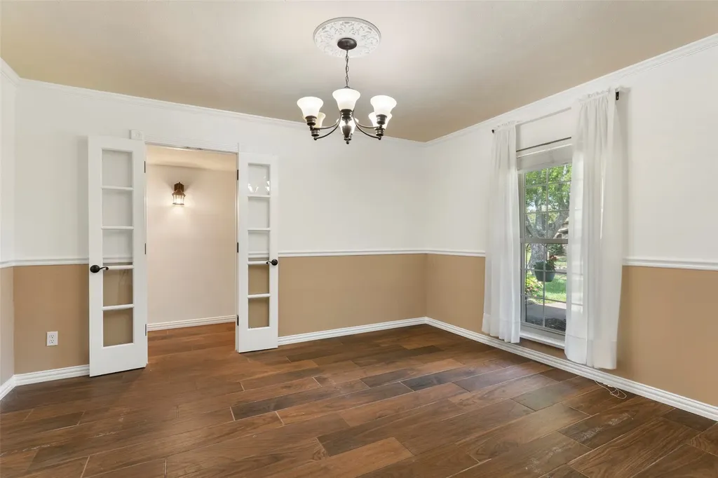 3618 Arbor Trail Garland TX 75043