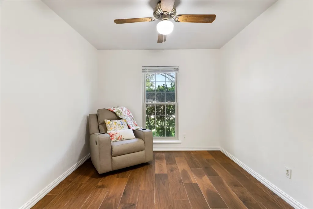 3618 Arbor Trail Garland TX 75043