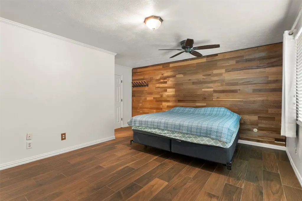 3618 Arbor Trail Garland TX 75043