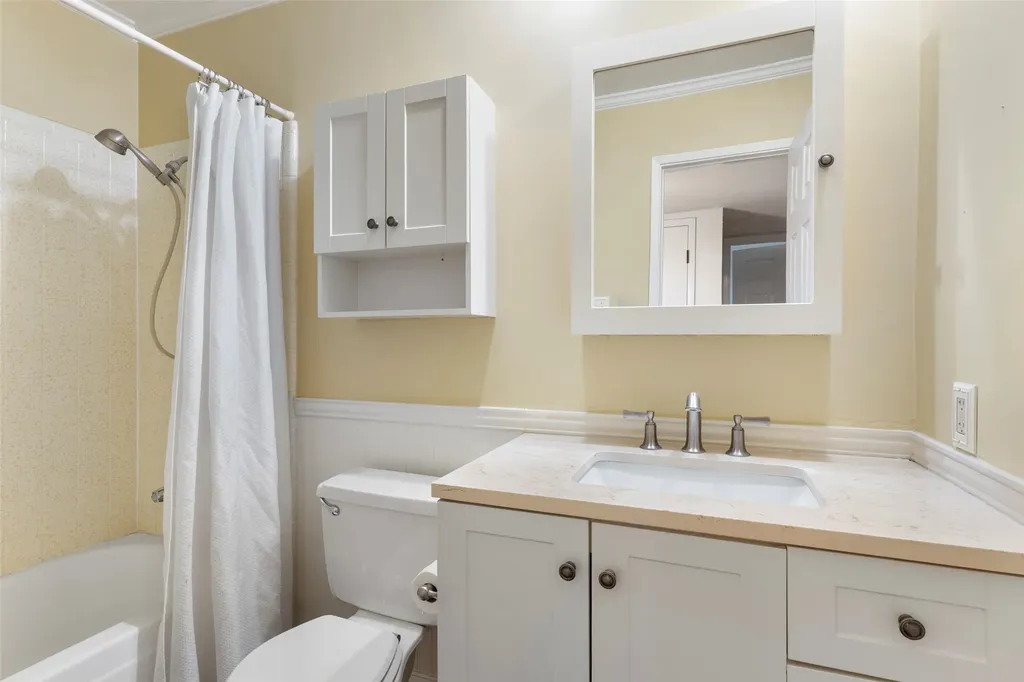 3618 Arbor Trail Garland TX 75043