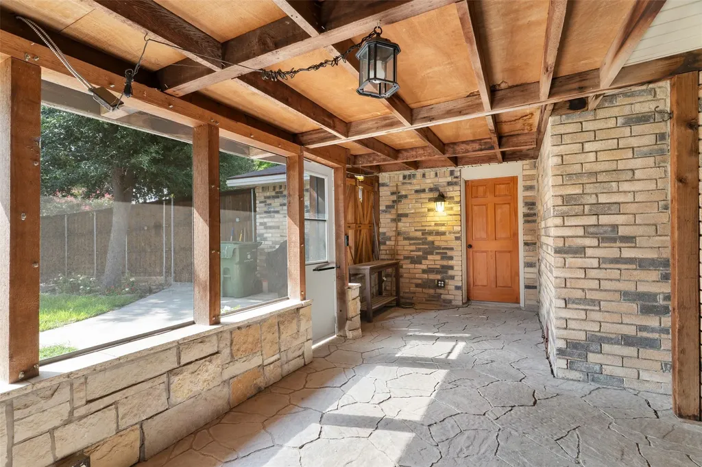 3618 Arbor Trail Garland TX 75043