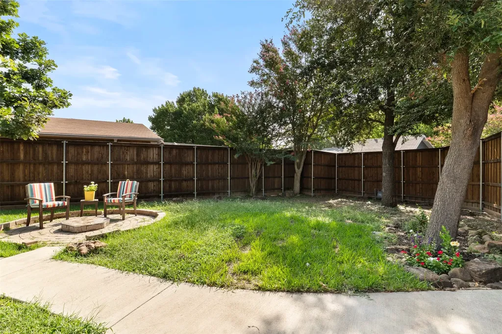 3618 Arbor Trail Garland TX 75043