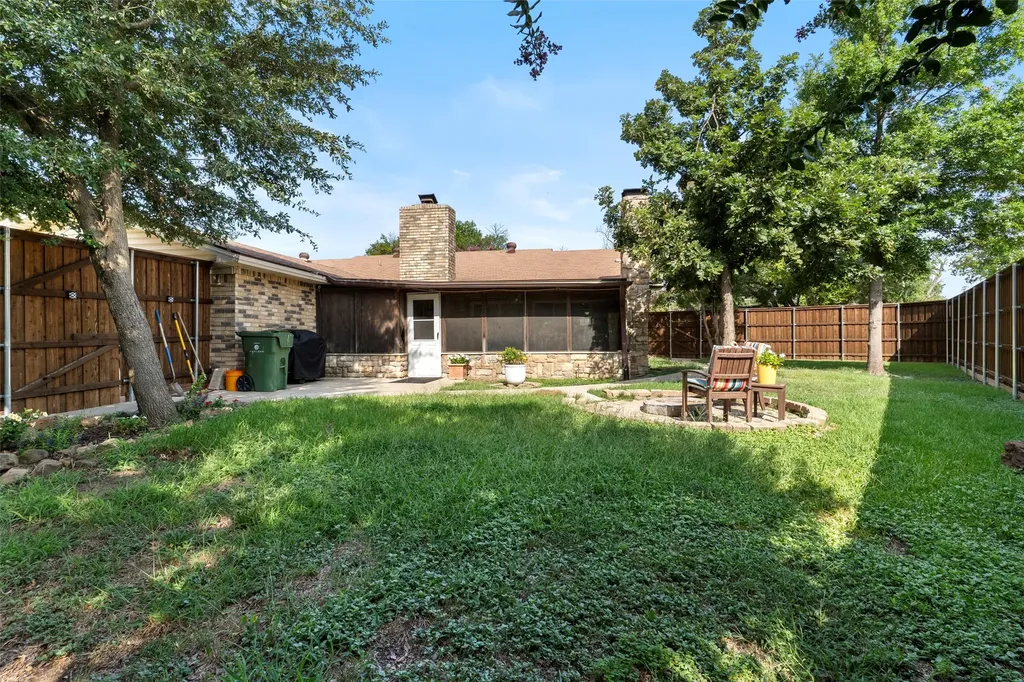 3618 Arbor Trail Garland TX 75043