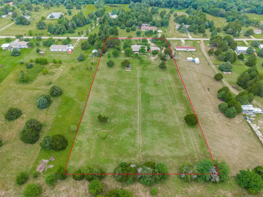 130 Meadowview Lane Point TX 75472