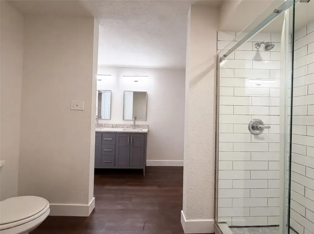 2005 N Arbor Rose Drive Grand Prairie TX 75050