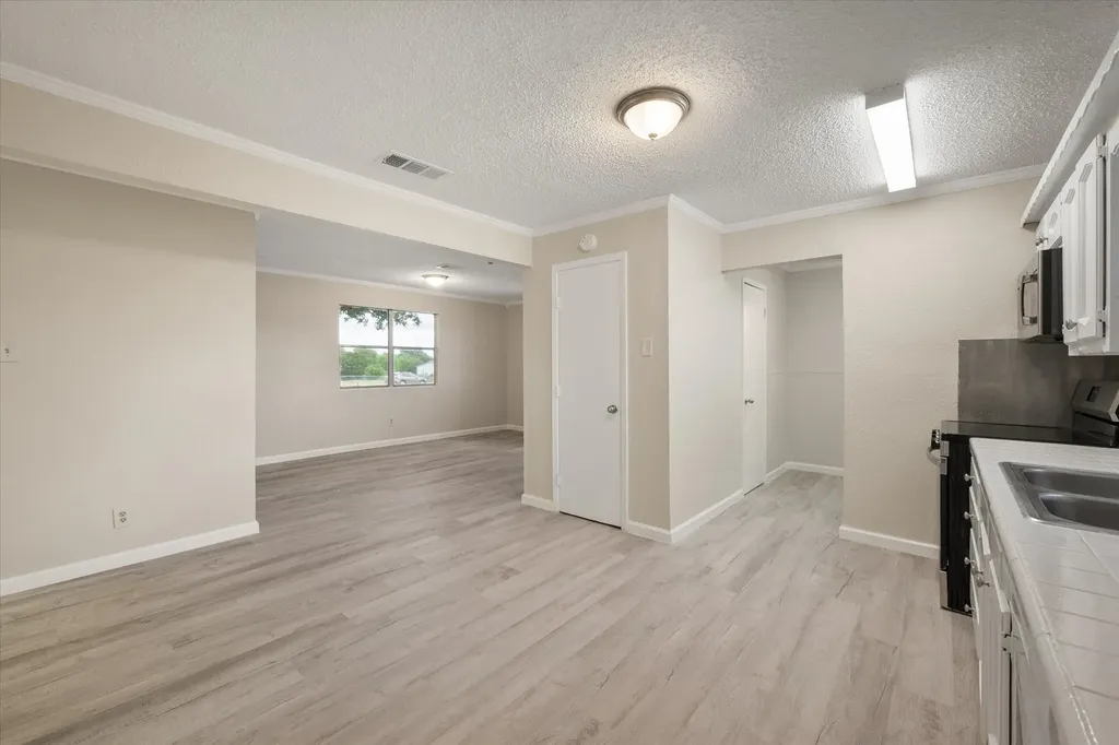 5835 County Road 2091 Corsicana TX 75110