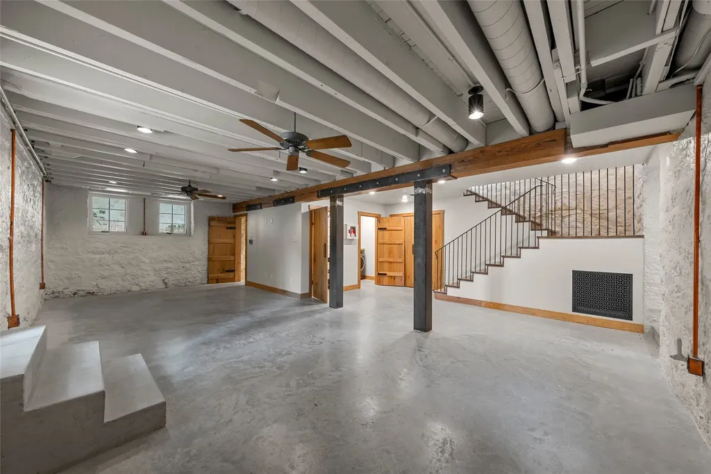 401 E Avenue A Valley Mills TX 76689