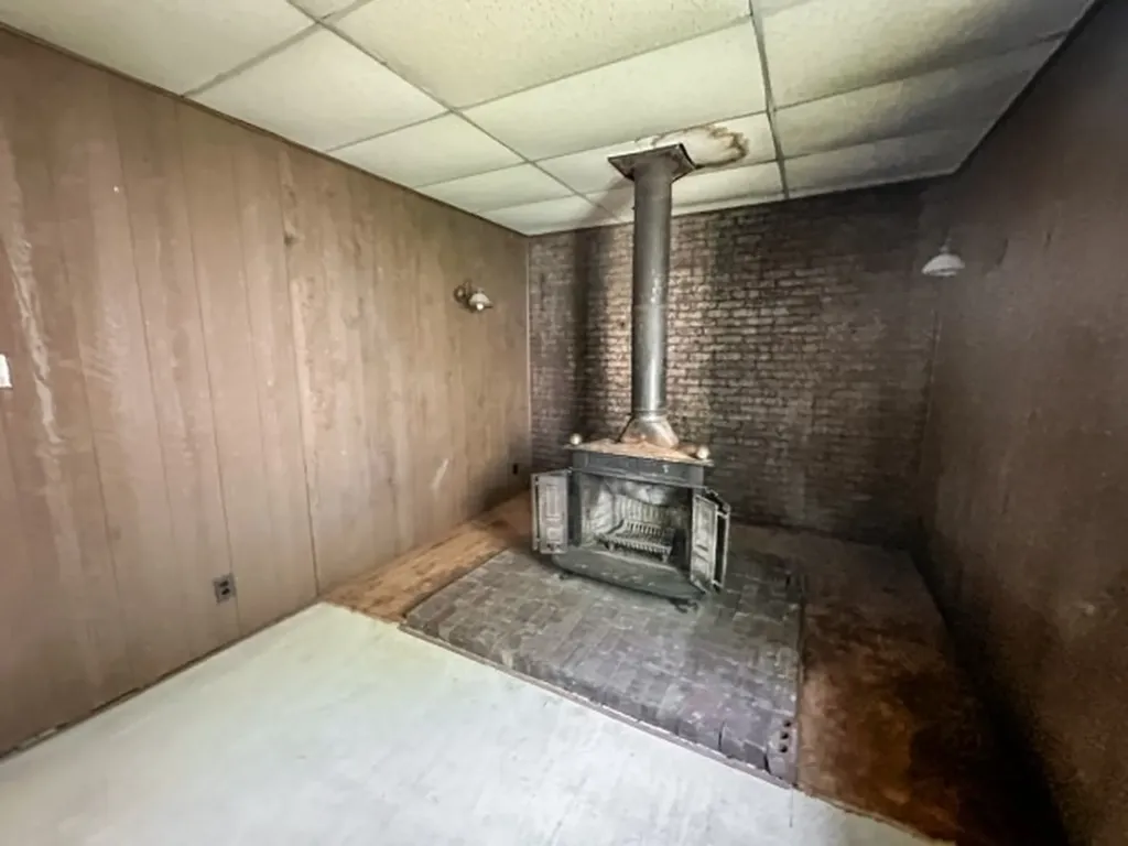 2302 N Akin Street Texarkana TX 75501