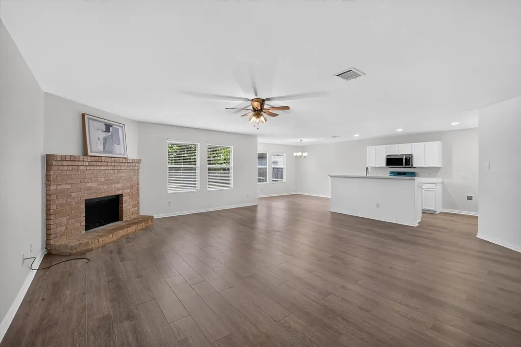 9605 Woodrow Wilson Drive Mckinney TX 75072