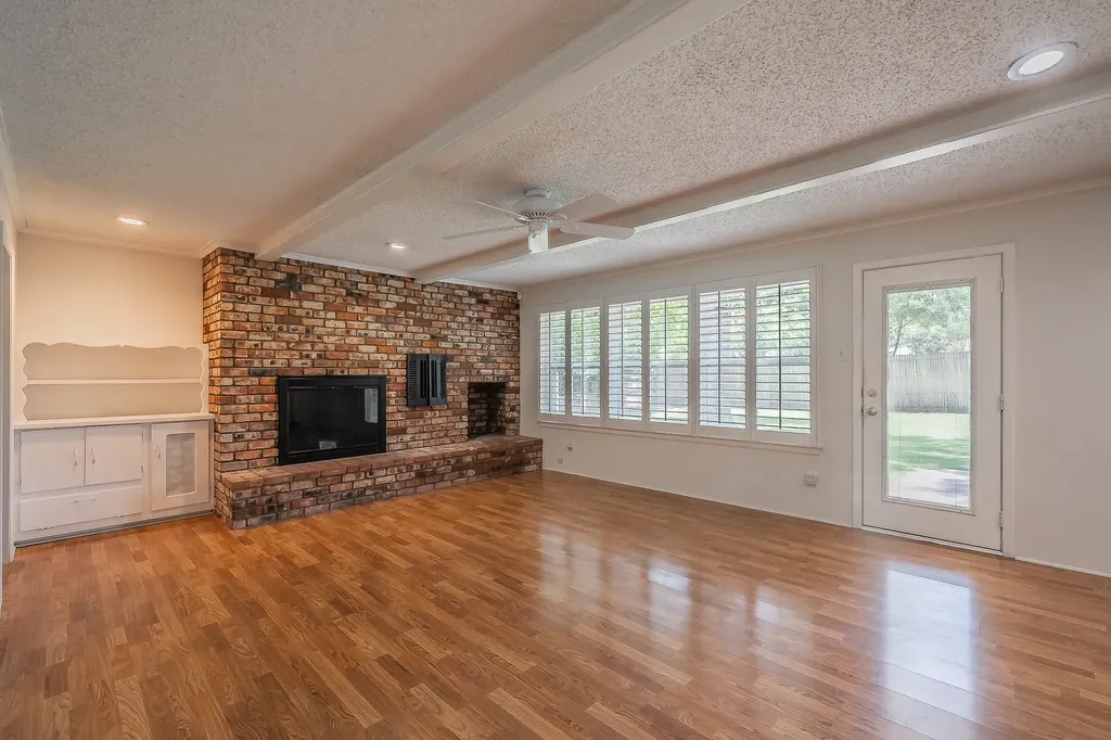 3513 Granada Drive Richland Hills TX 76118