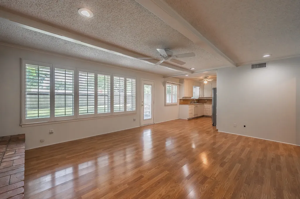 3513 Granada Drive Richland Hills TX 76118