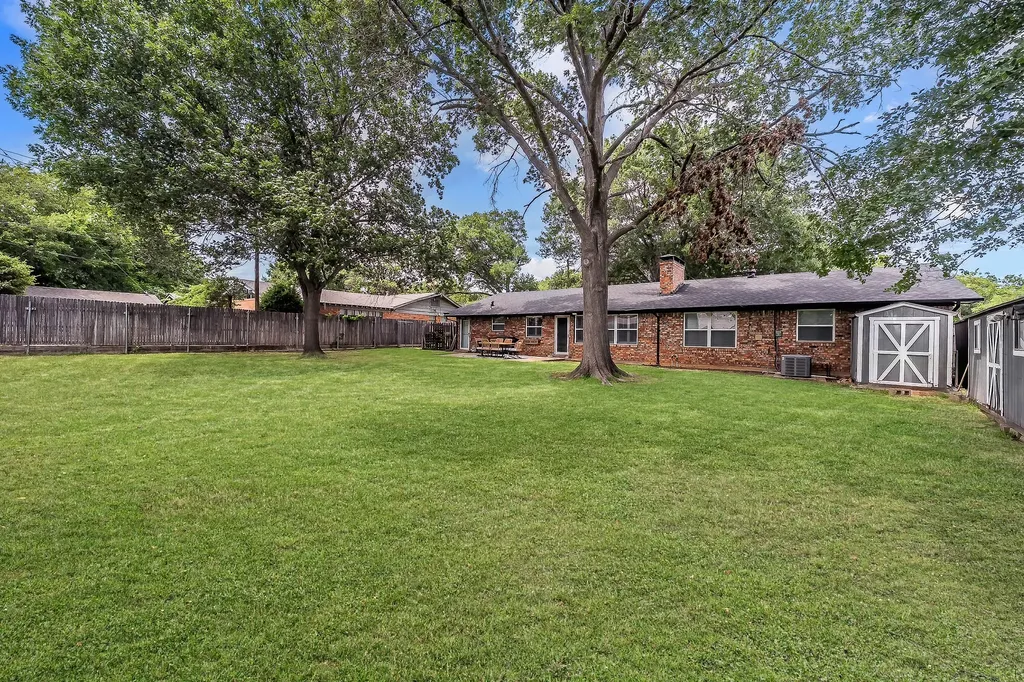 3513 Granada Drive Richland Hills TX 76118