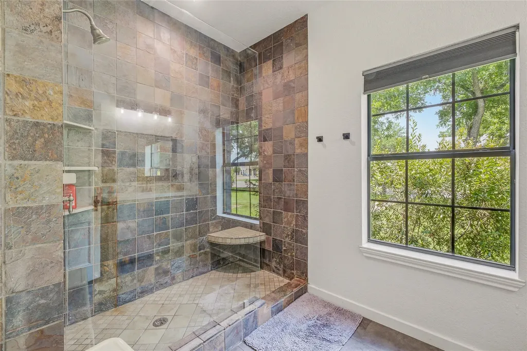 912 Calaveras Street Graham TX 76450