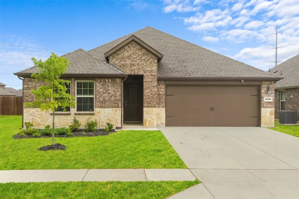 3720 Tracewood Bend Aubrey TX 76227