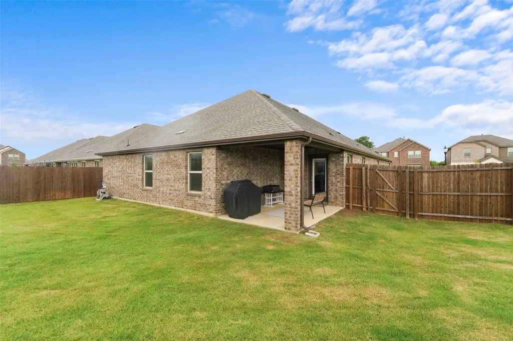 3720 Tracewood Bend Aubrey TX 76227