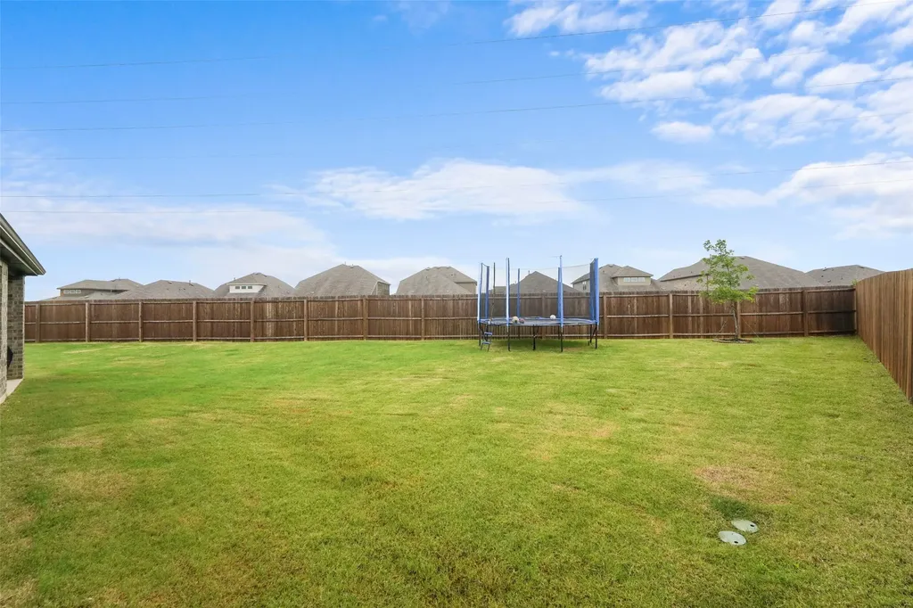 3720 Tracewood Bend Aubrey TX 76227