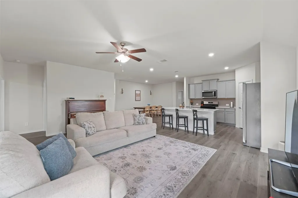 3720 Tracewood Bend Aubrey TX 76227