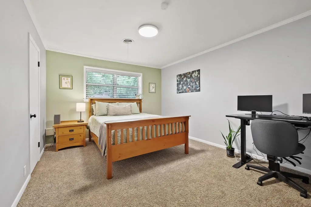 111 W Tennie Street Gainesville TX 76240