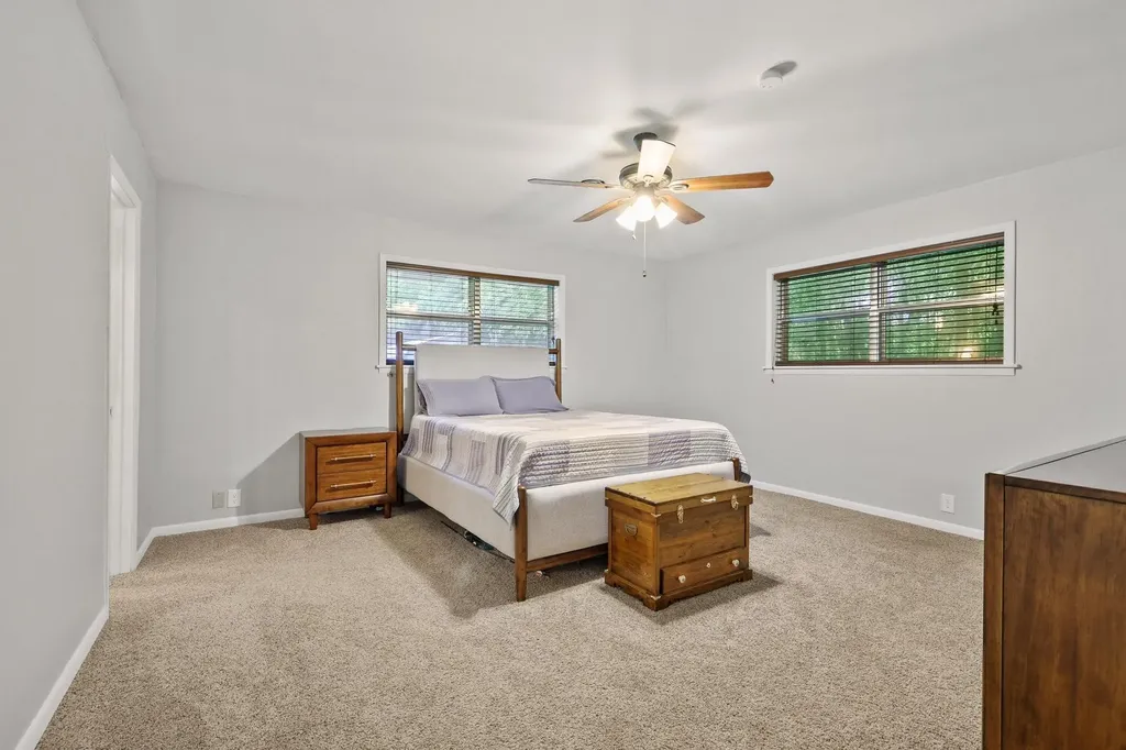 111 W Tennie Street Gainesville TX 76240