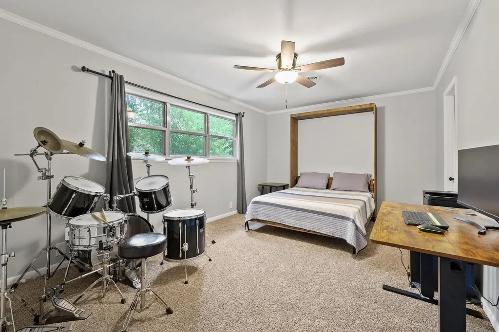 111 W Tennie Street Gainesville TX 76240