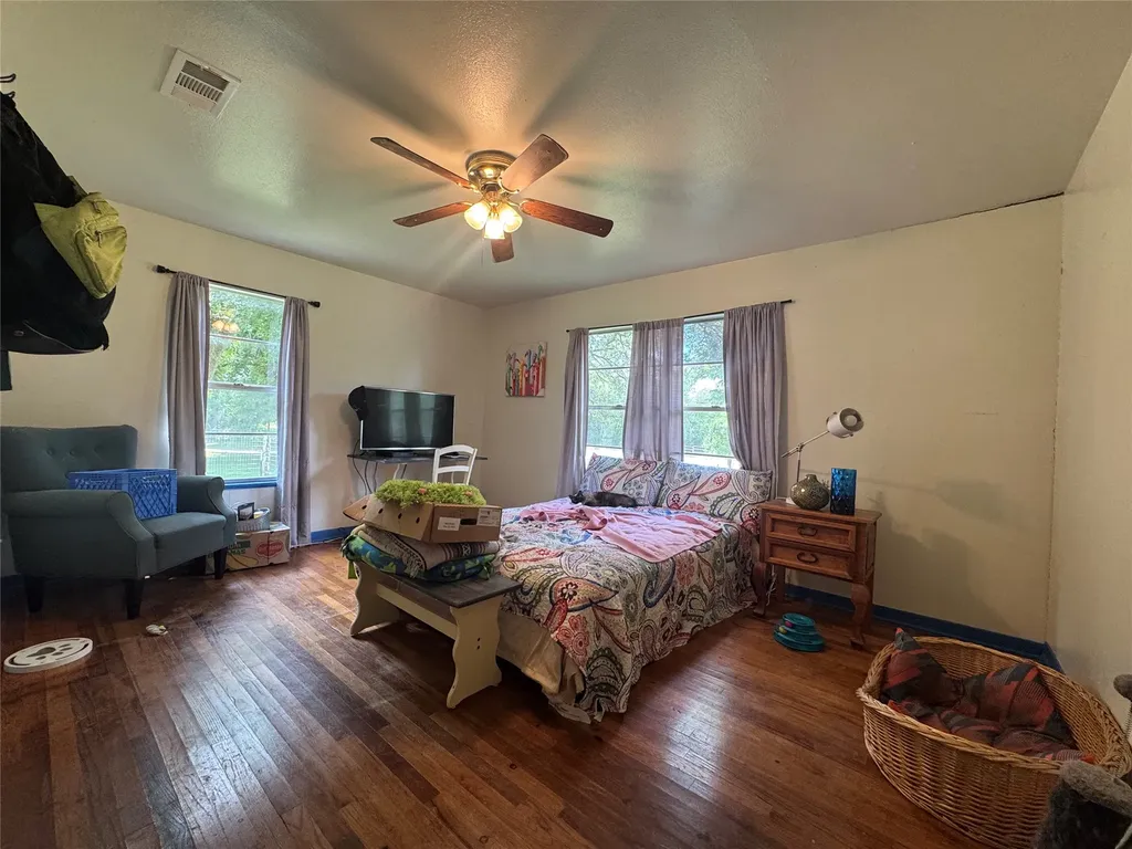 4527 Fm 219 Clifton TX 76634