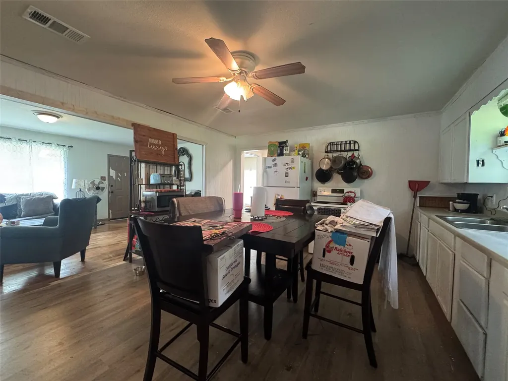 4527 Fm 219 Clifton TX 76634