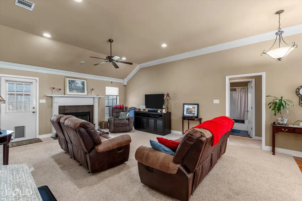 6905 Ash Street Shreveport LA 71129